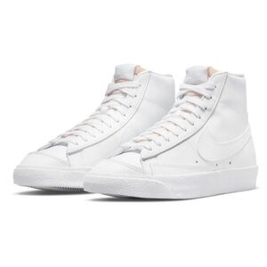 Nike Blazer ‘77 Vintage Mid Triple White